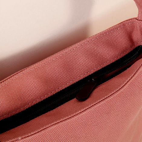 客製斜背小包 ，訂做野餐墊 ，抱枕/造型抱枕訂製 批發